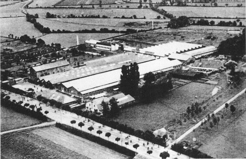 Photo_usine_SFR_1947